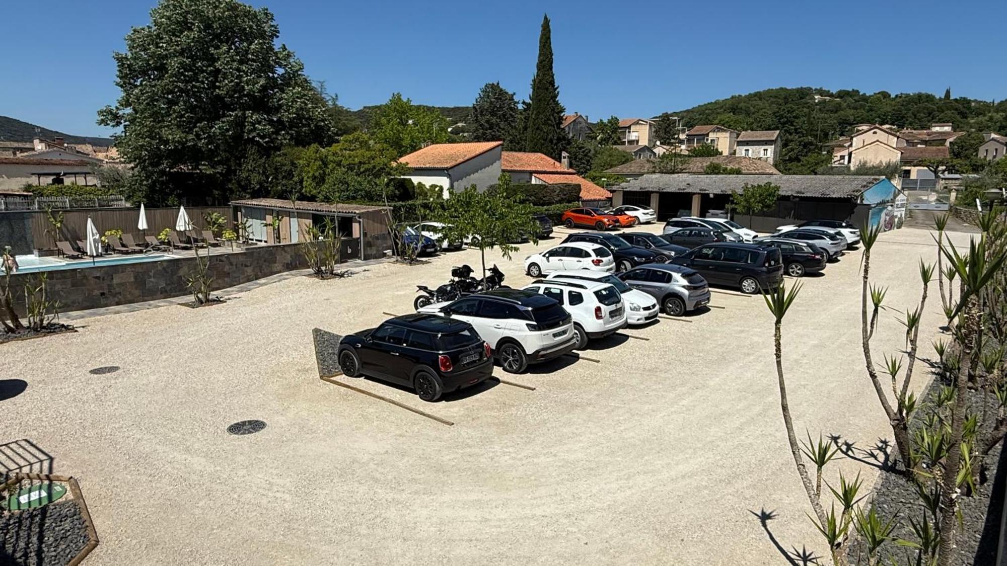 Logis Hotel Restaurant Bellevue Saint-Martin-dʼArdèche Exteriér fotografie